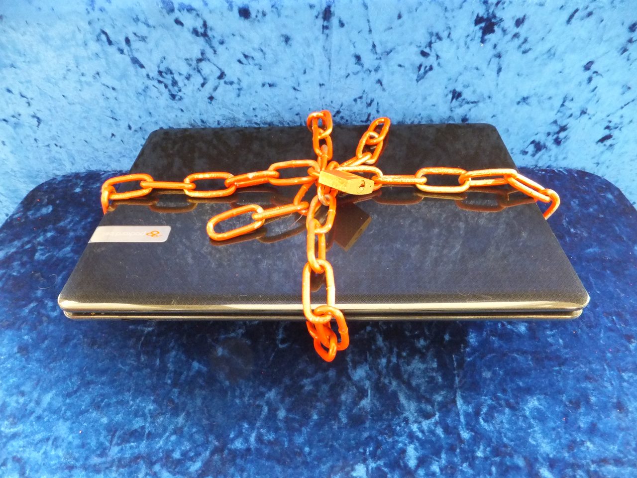 Secured laptop